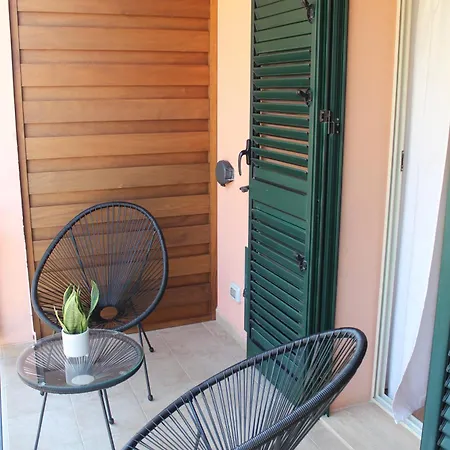 Senia Loft 4*
